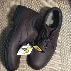 Men’s oversee steel toe work shoes